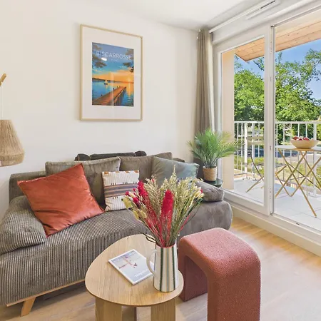 Apartment Le Blowtail - Pour 4 - Piscine Commune